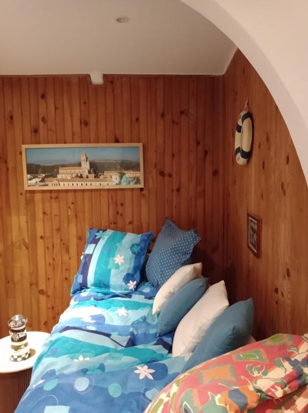 Cadre De Reve Vous Faites Le Menage- Very Good Prices But Have To Clea-n Th-e Flat Apartment